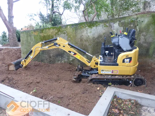 CAT 301.7D CR mini excavator